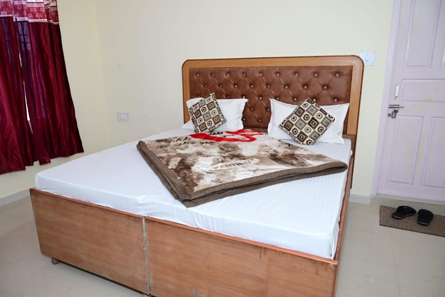 Krishna B&B Near Mall Road 심라 외부 사진