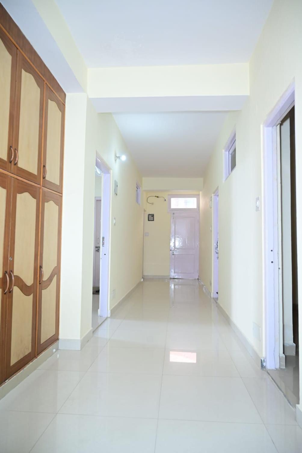 Krishna B&B Near Mall Road 심라 외부 사진